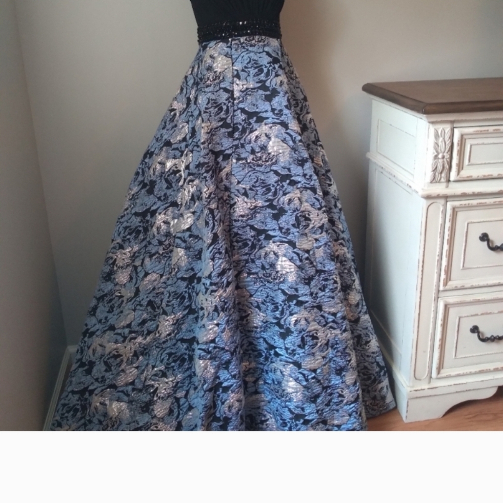 MacDuggal Formal Dress: Size: 4 Color: IceBlue, Black and L Silver Condition:New